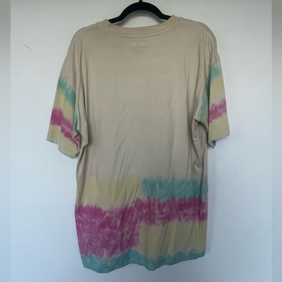 CHINATOWN MARKET HAPPY HOUSE TEE EDGE
BONE TIE DYE LARGE - NWT - Picture 4 of 8